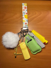 Load image into Gallery viewer, Lemons and Leaves Keychain